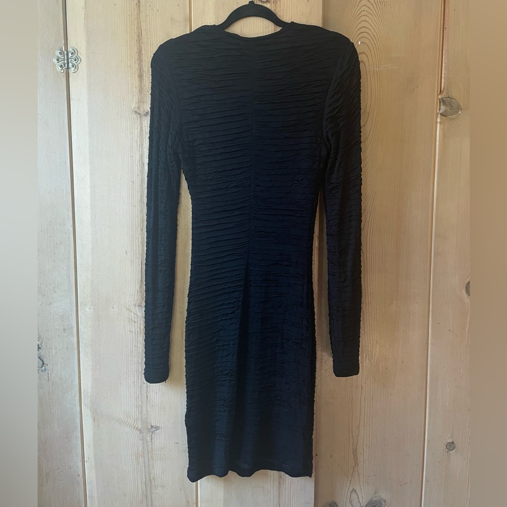 Body Con Ruched Dress - Picture 4 of 4